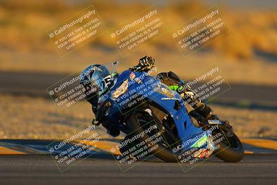 media/Jan-21-2023-CVMA (Sat) [[b9eef8ba1f]]/Race 13 500 Supersport-350 Supersport/